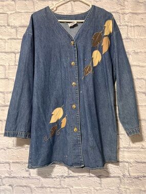 Match Point Women's Light Blue Denim Button-Down Shirt